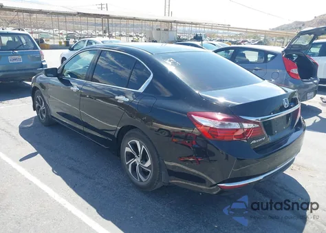 2017 Honda Accord Lx z USA, uszkodzony, nr VIN 1HGCR2F39HA248707